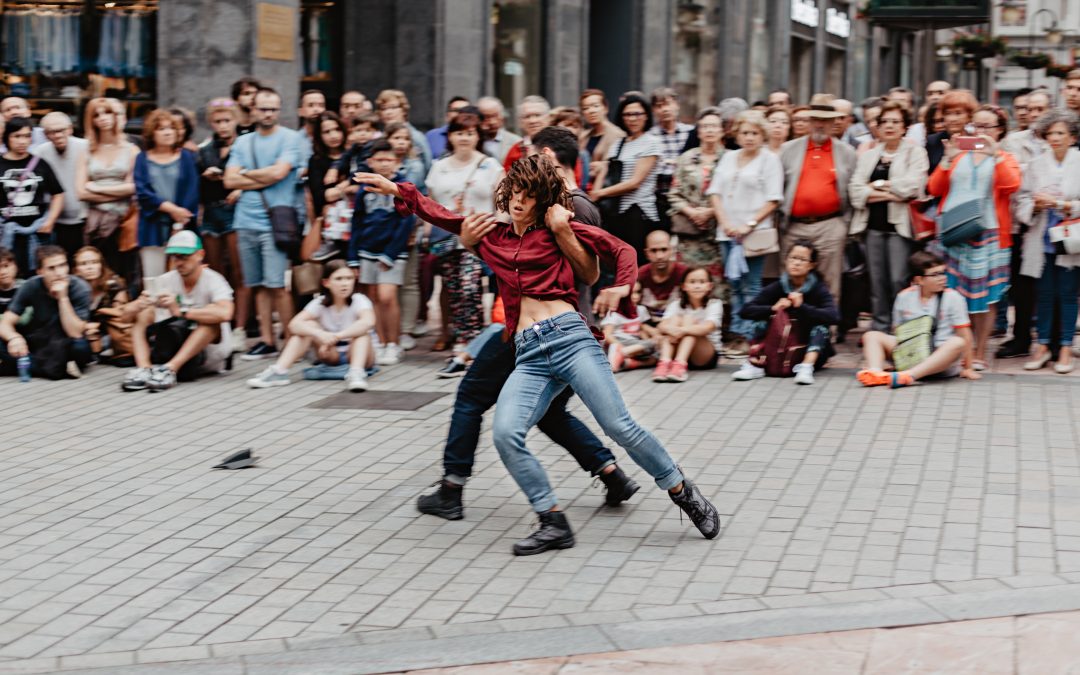 Zukdance: danza en las calles de Oviedo