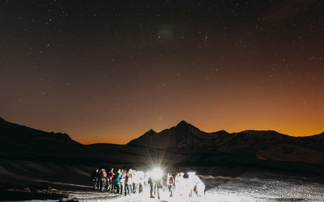 Ruta nocturna con raquetas para ver las estrellas